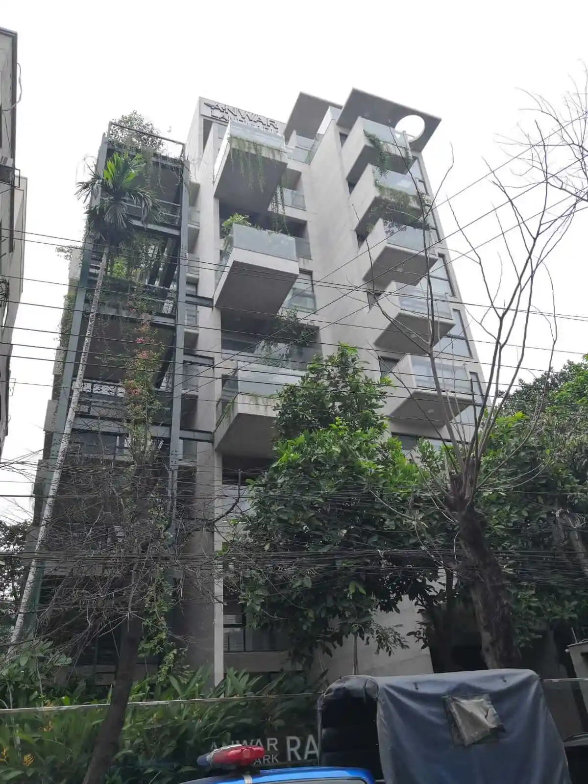 Villa on Hollywood Boulevard