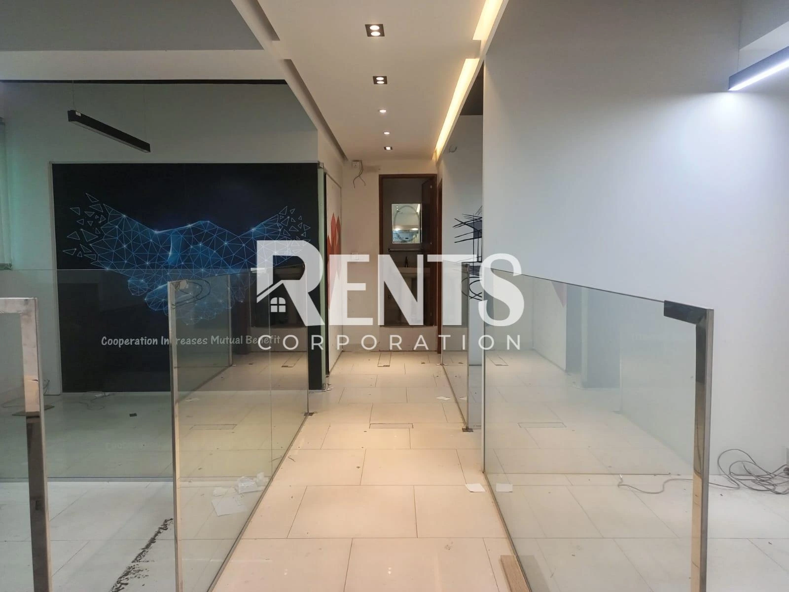 Villa on Hollywood Boulevard