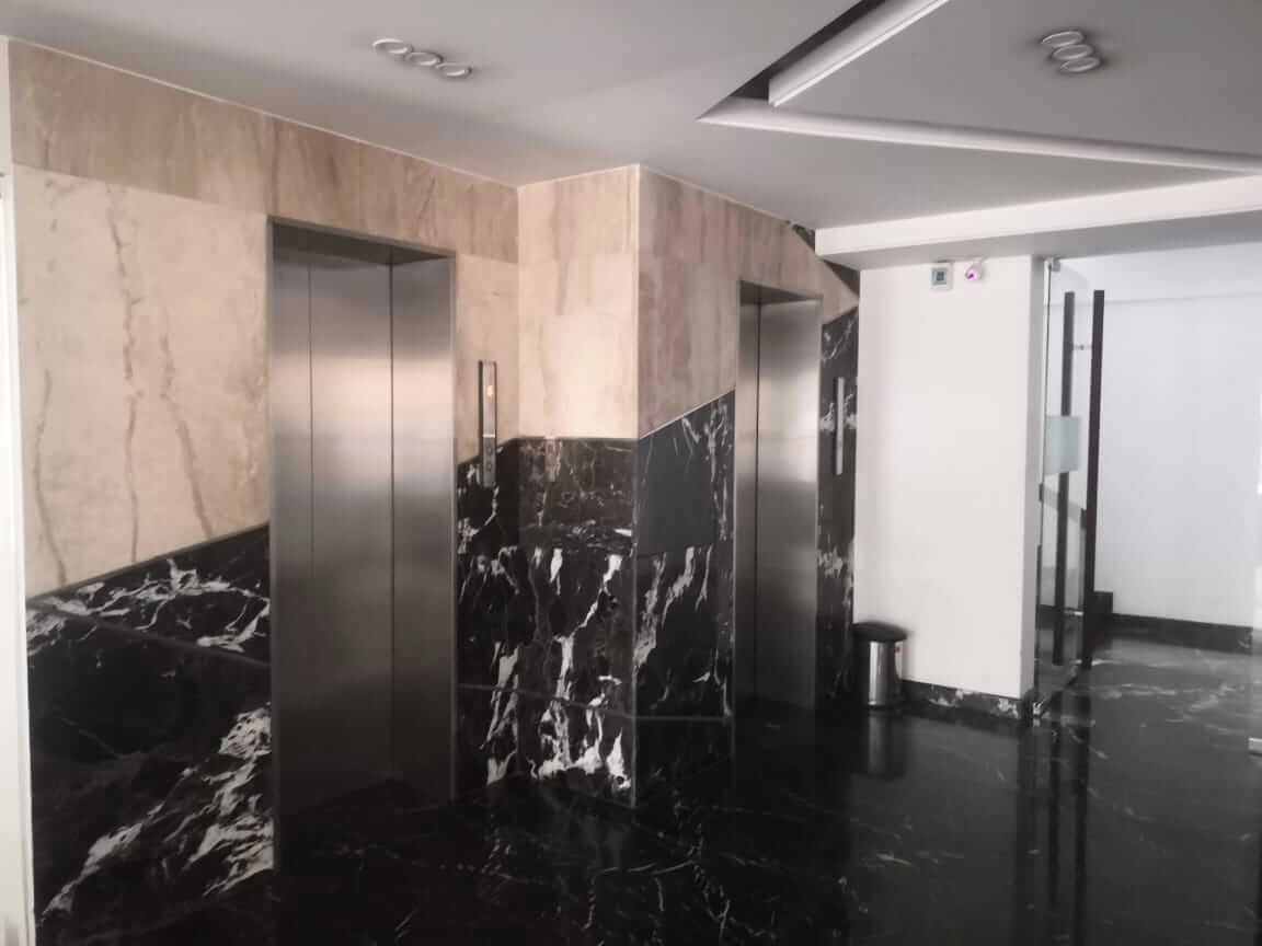 Villa on Hollywood Boulevard