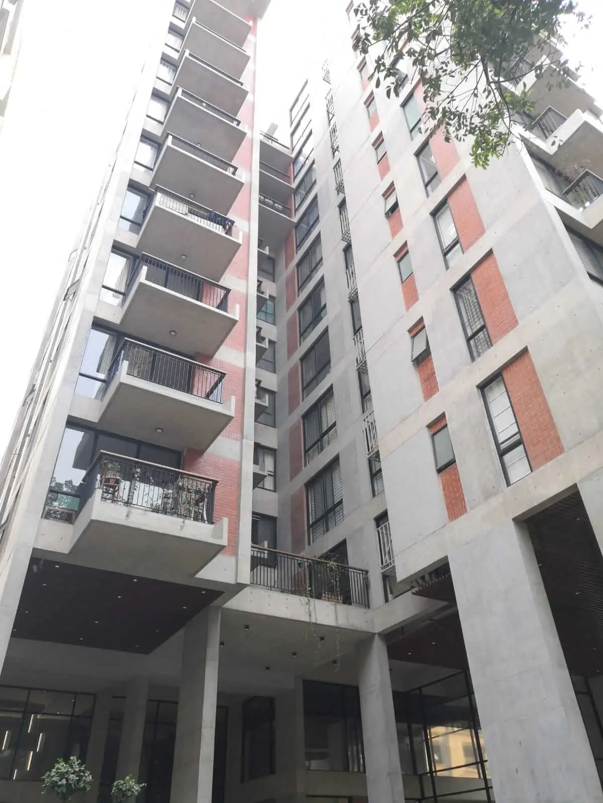 Villa on Hollywood Boulevard