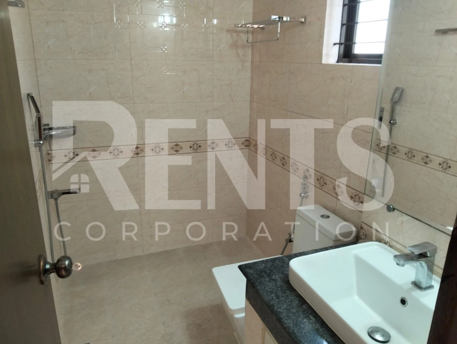 Villa on Hollywood Boulevard