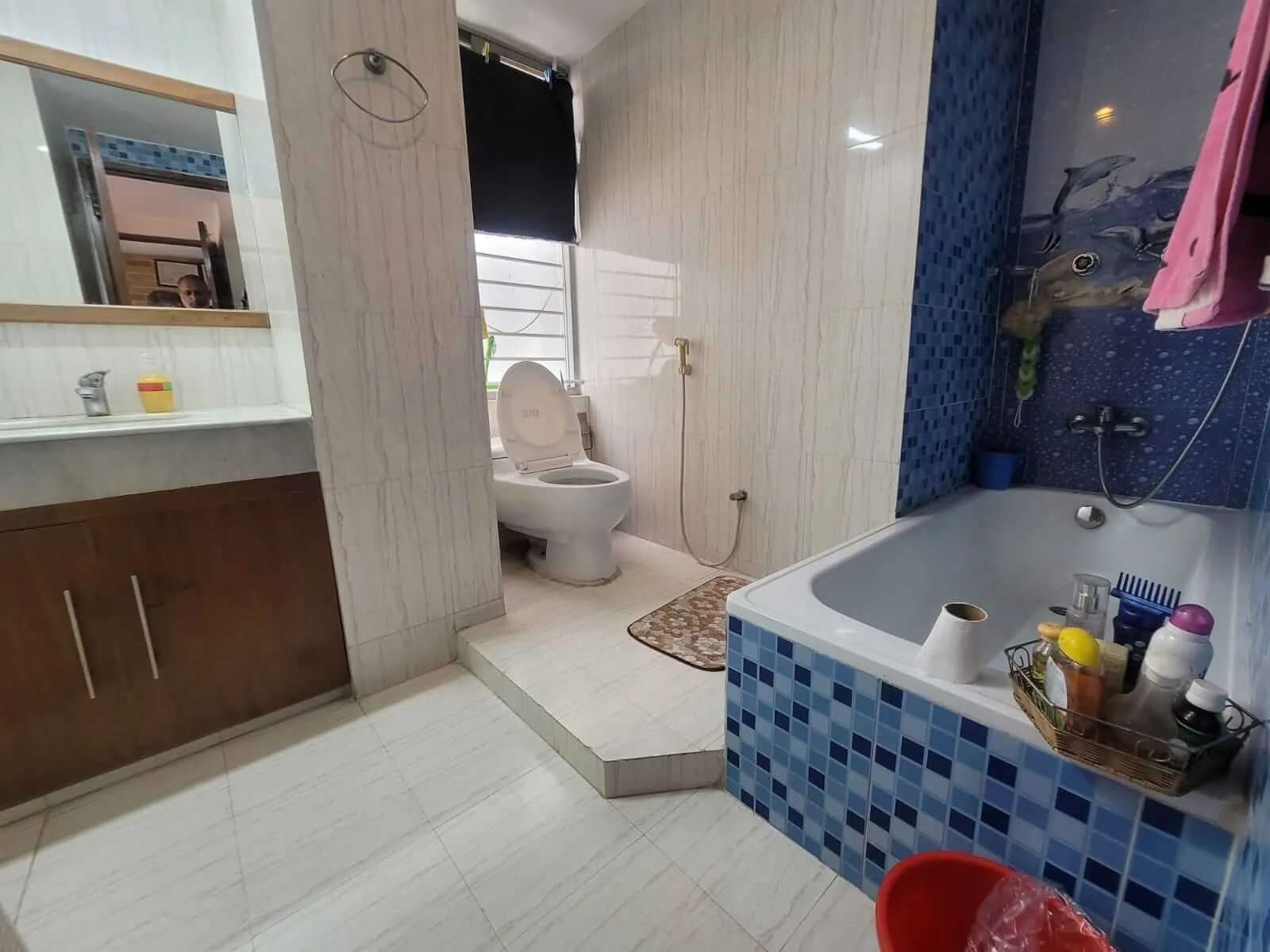 Villa on Hollywood Boulevard