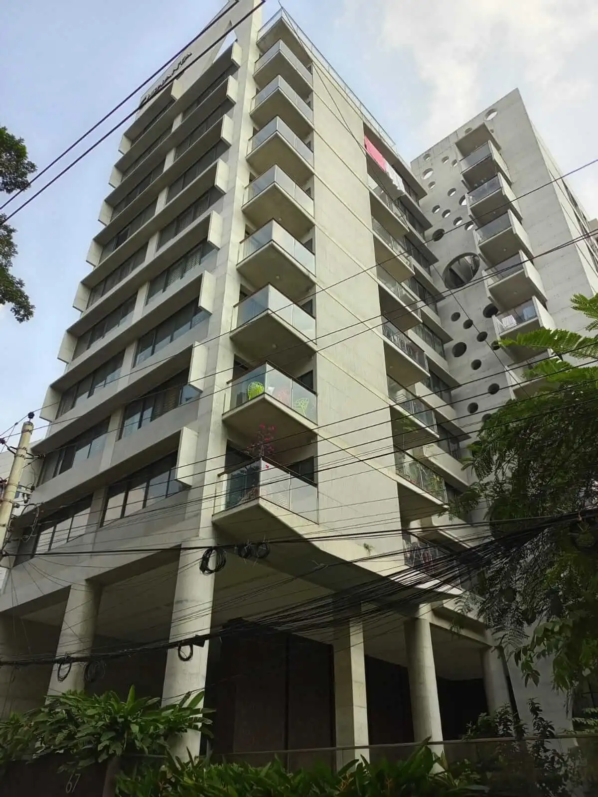 Villa on Hollywood Boulevard