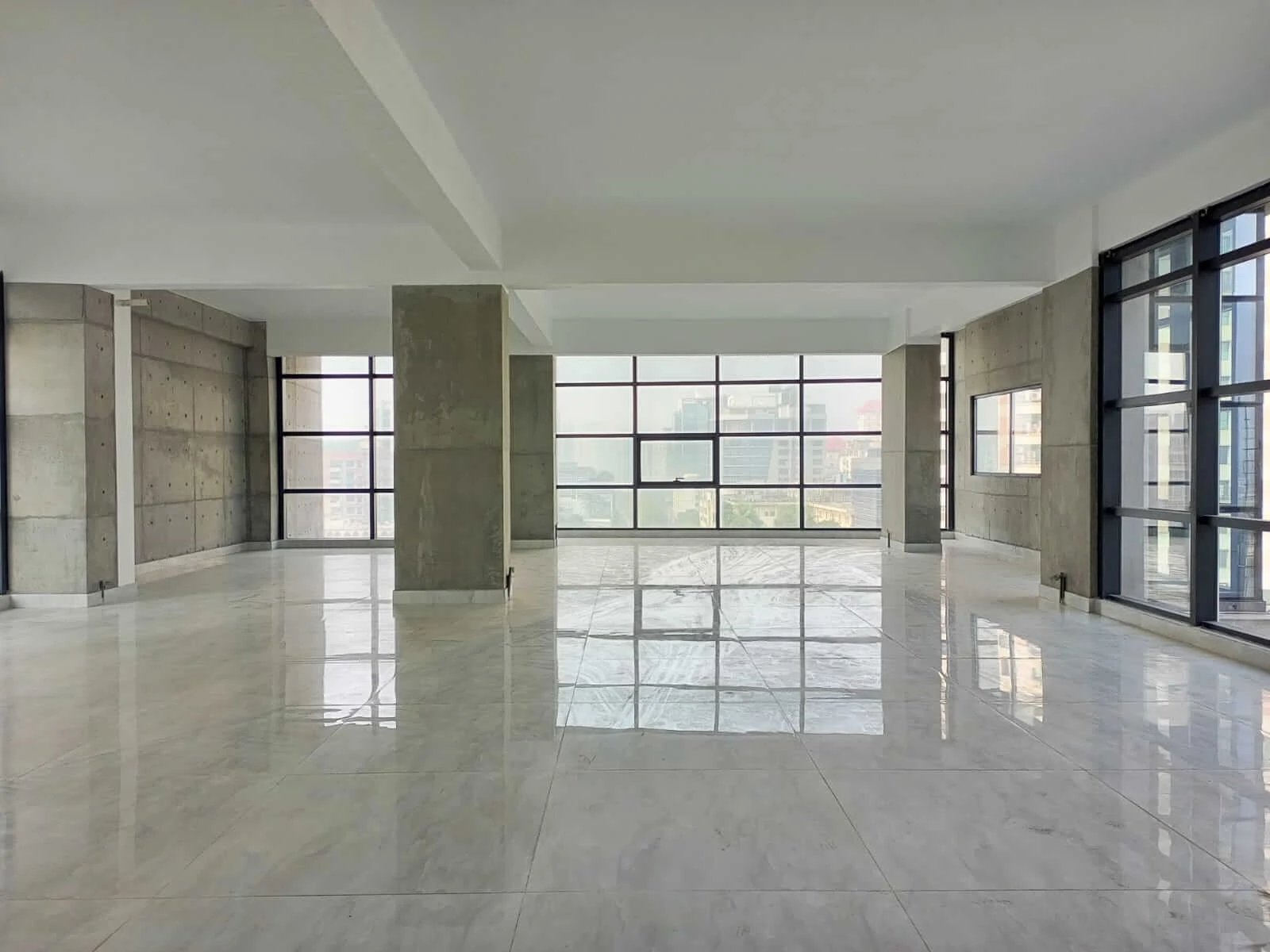 Villa on Hollywood Boulevard