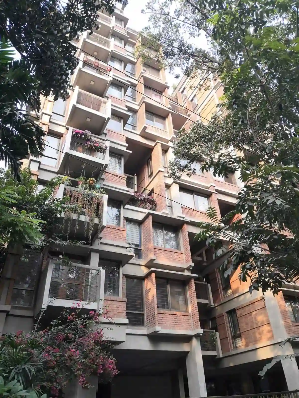 Villa on Hollywood Boulevard