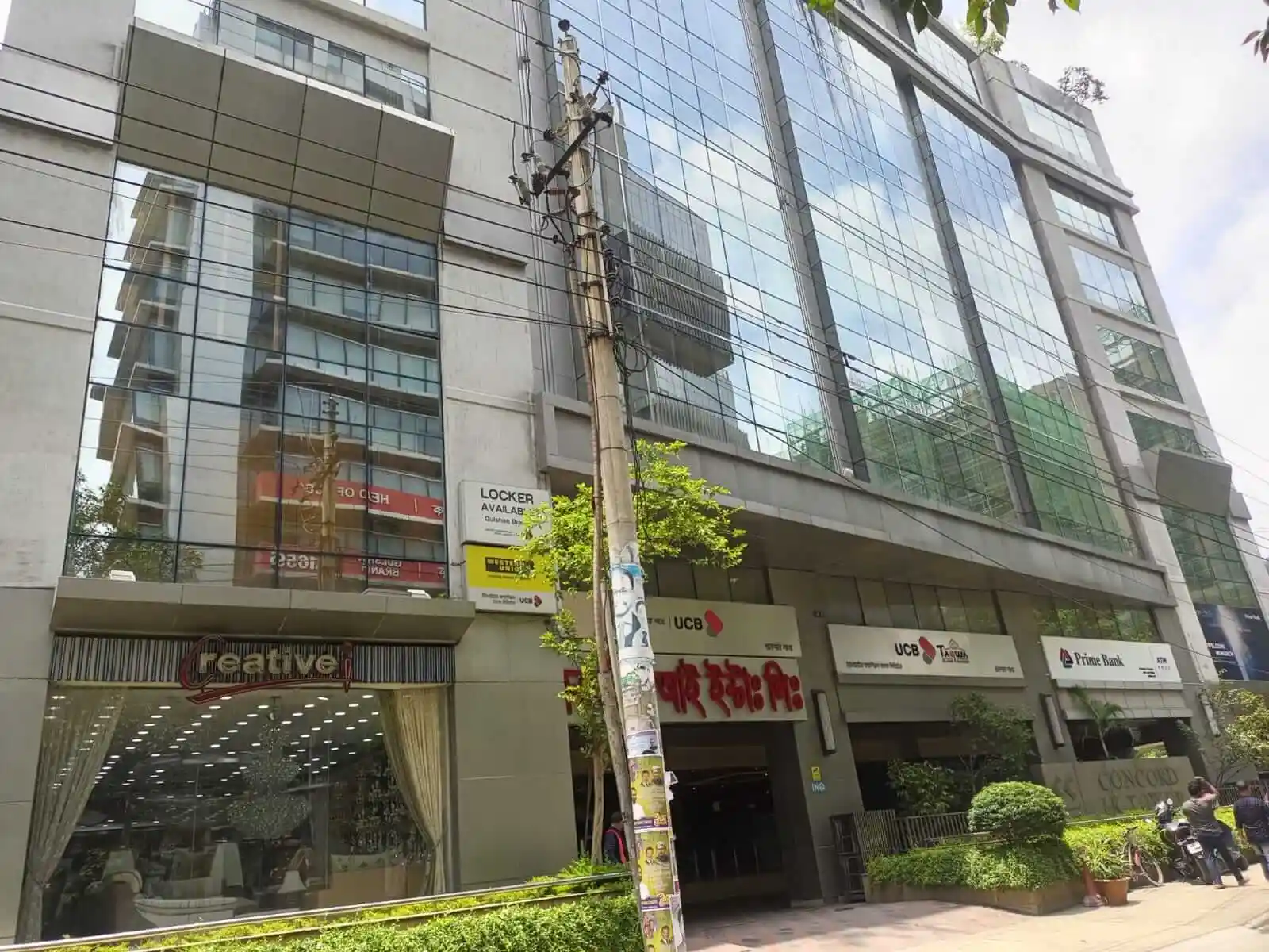 Villa on Hollywood Boulevard