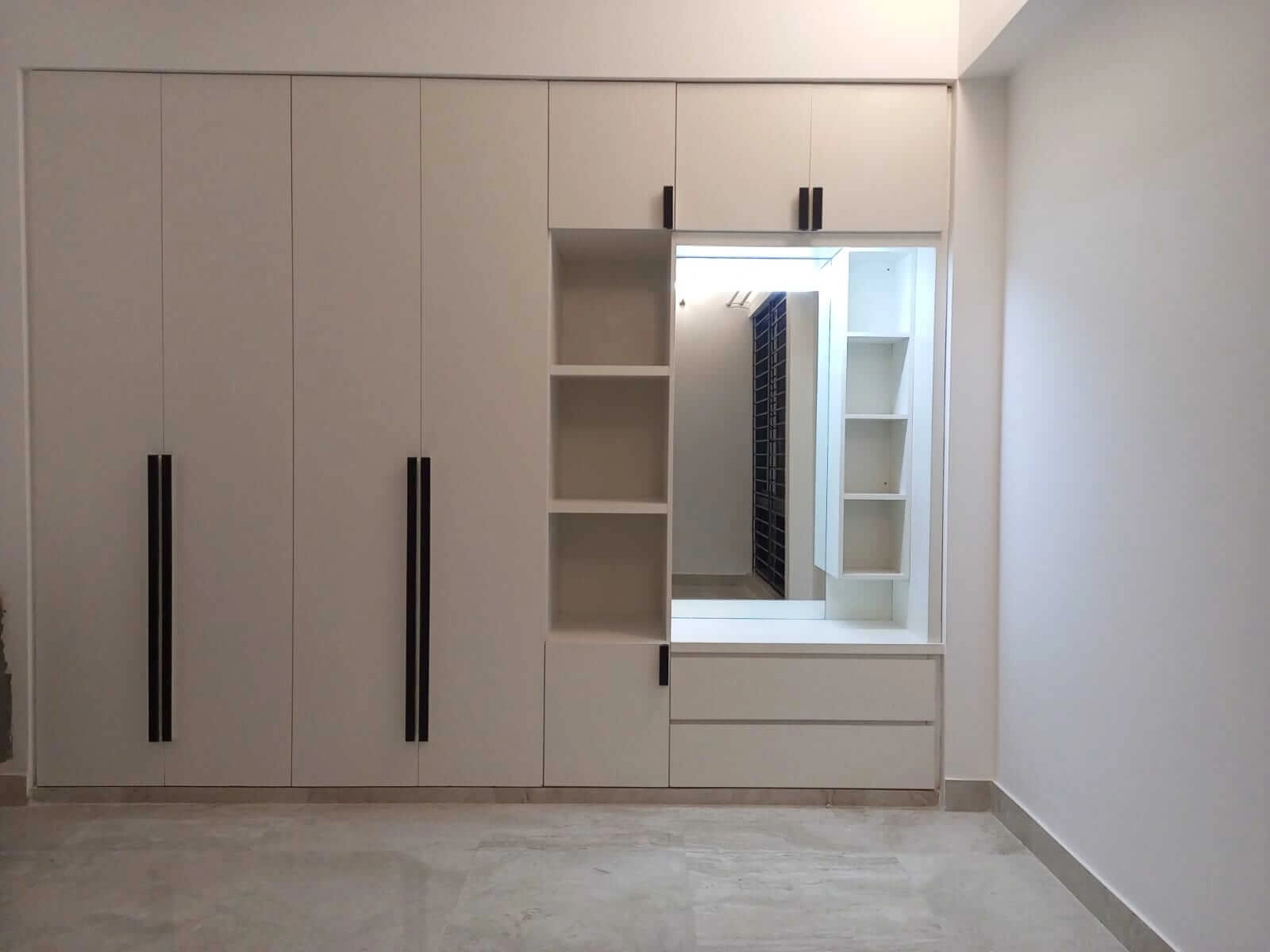 Villa on Hollywood Boulevard