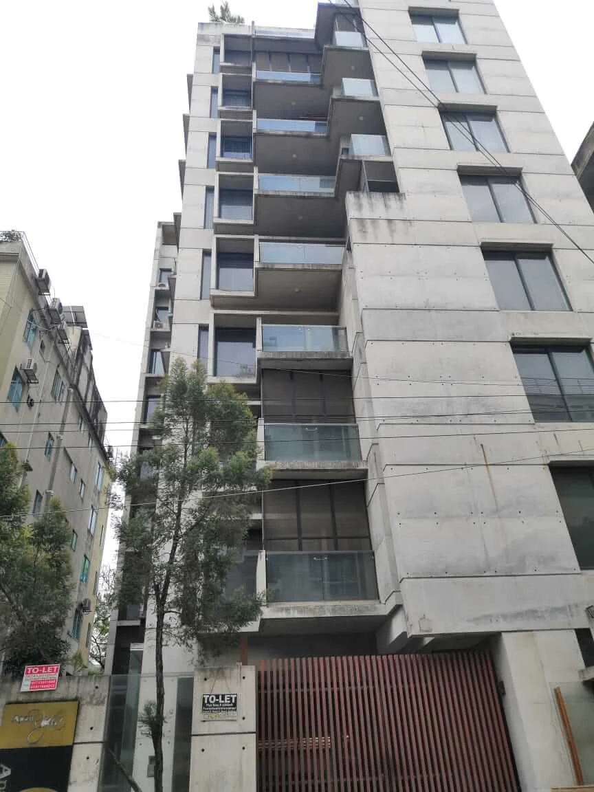 Villa on Hollywood Boulevard