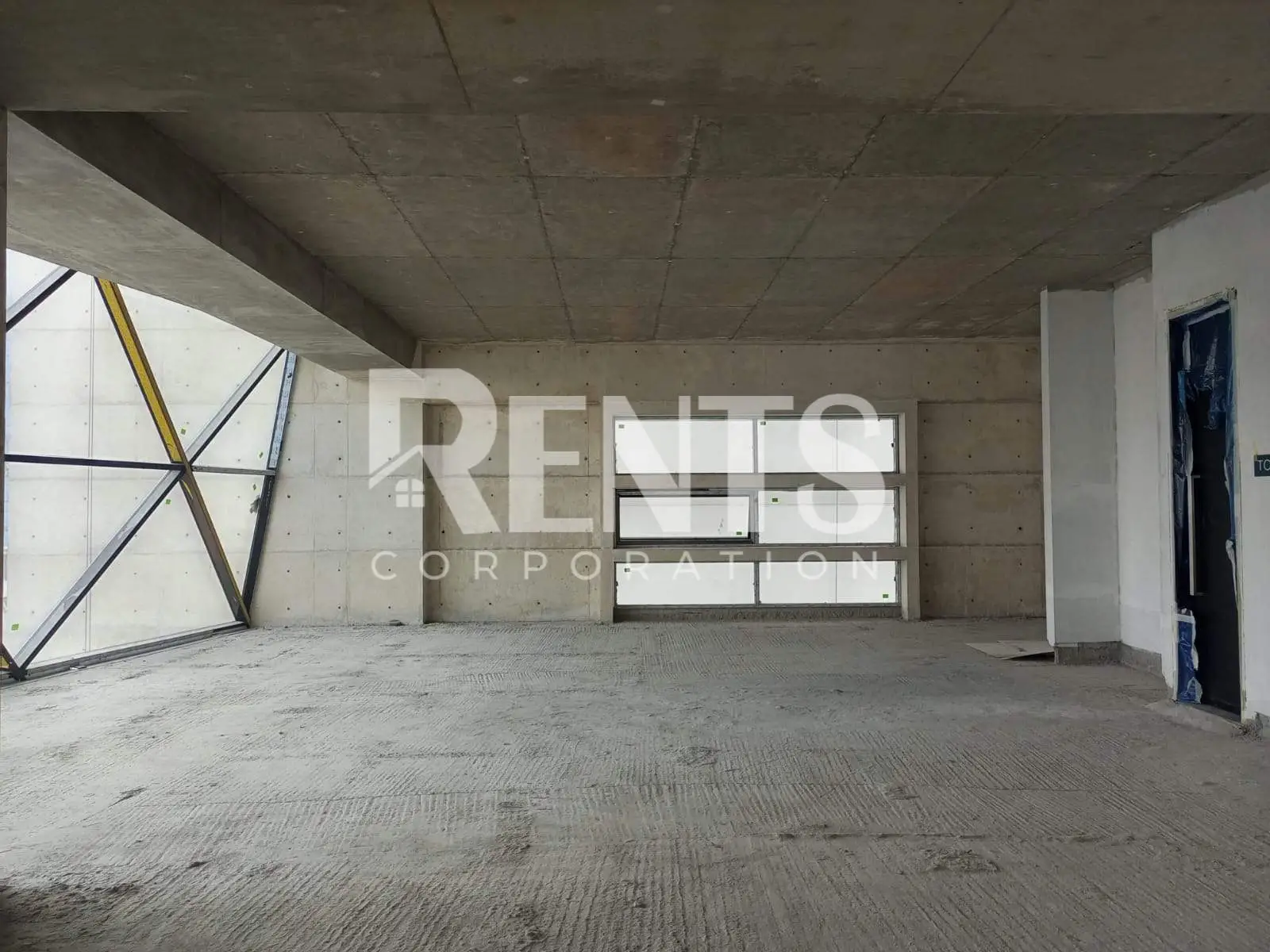 Villa on Hollywood Boulevard