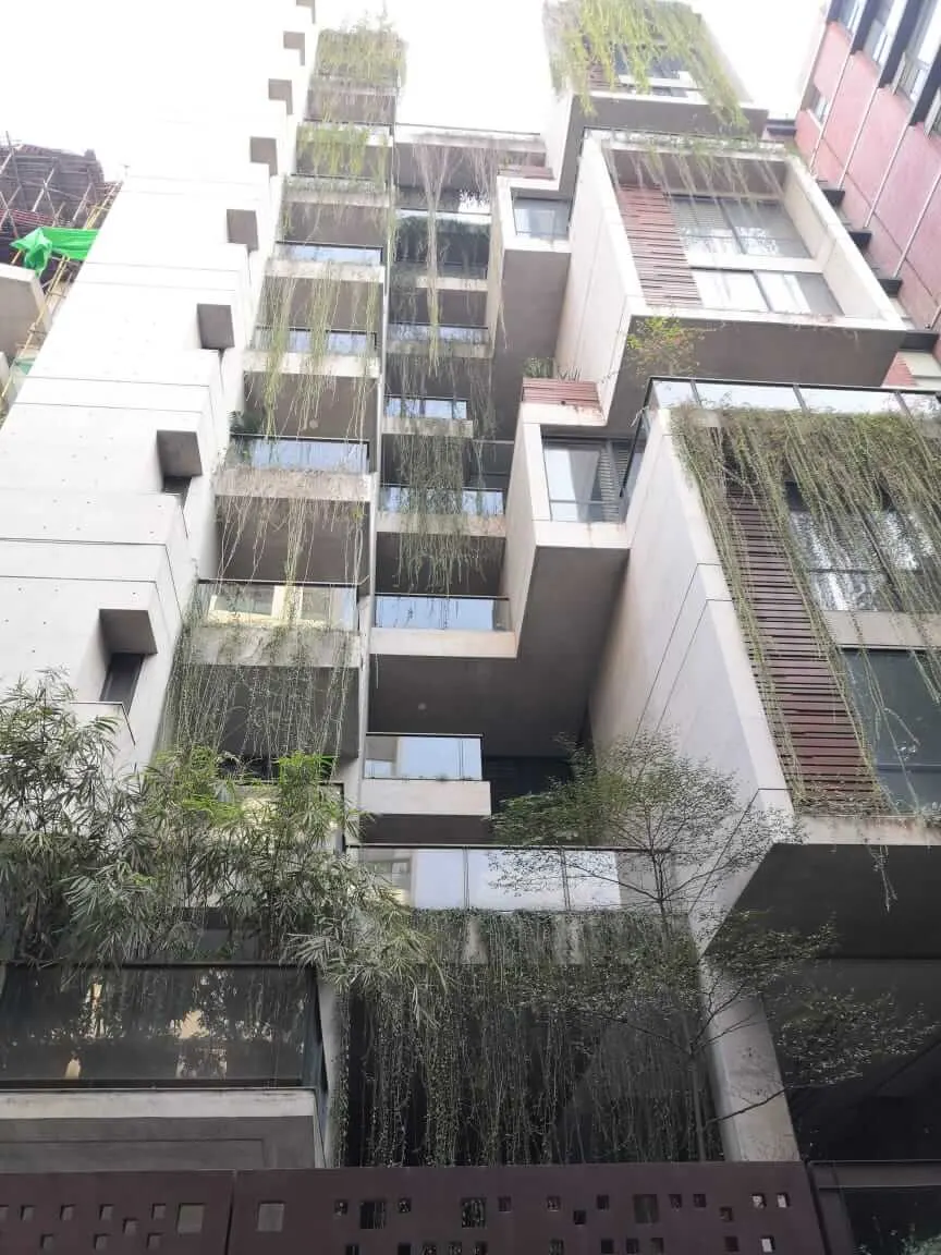 Villa on Hollywood Boulevard