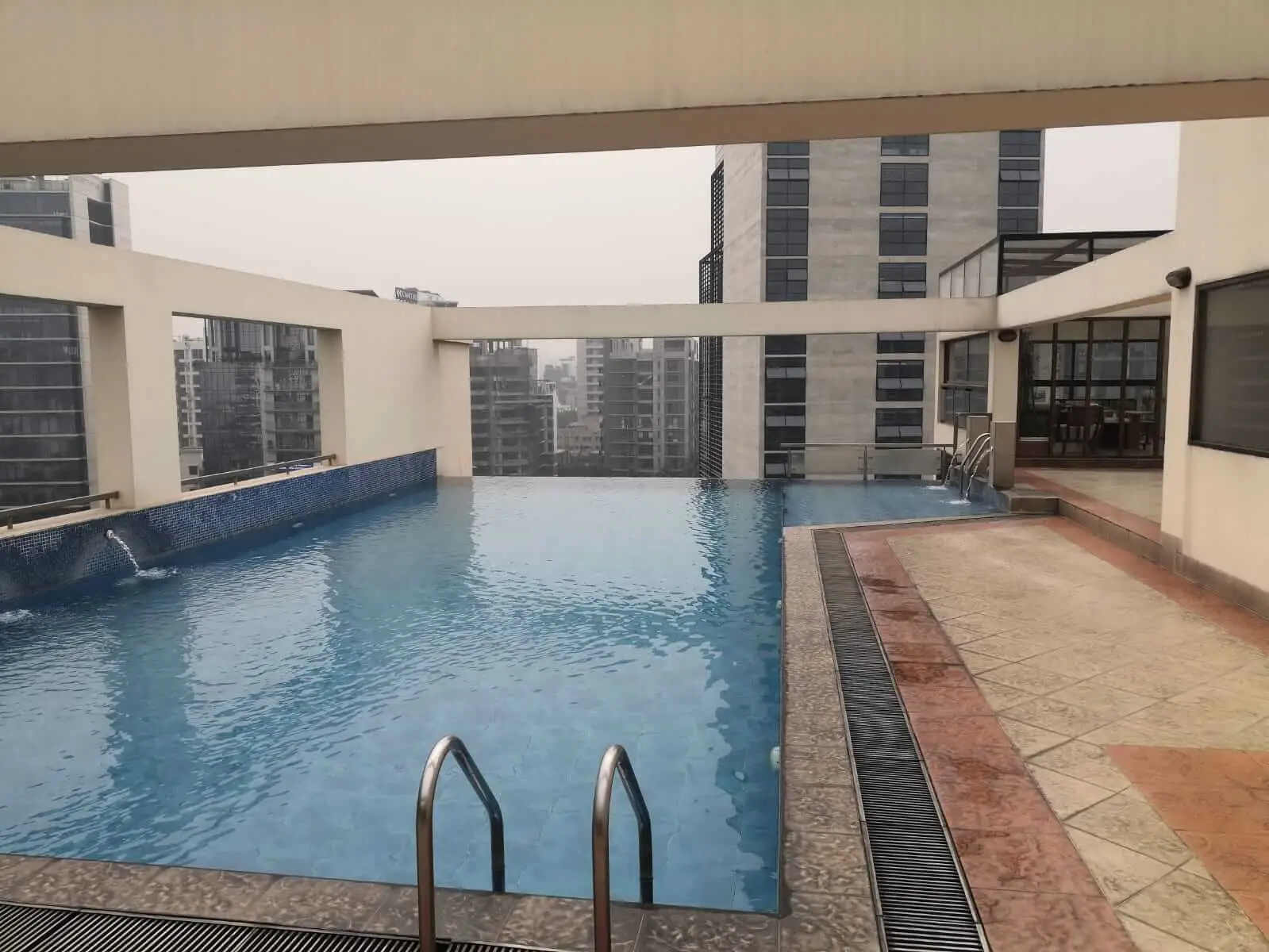 Villa on Hollywood Boulevard