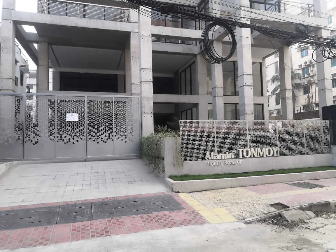 Villa on Hollywood Boulevard