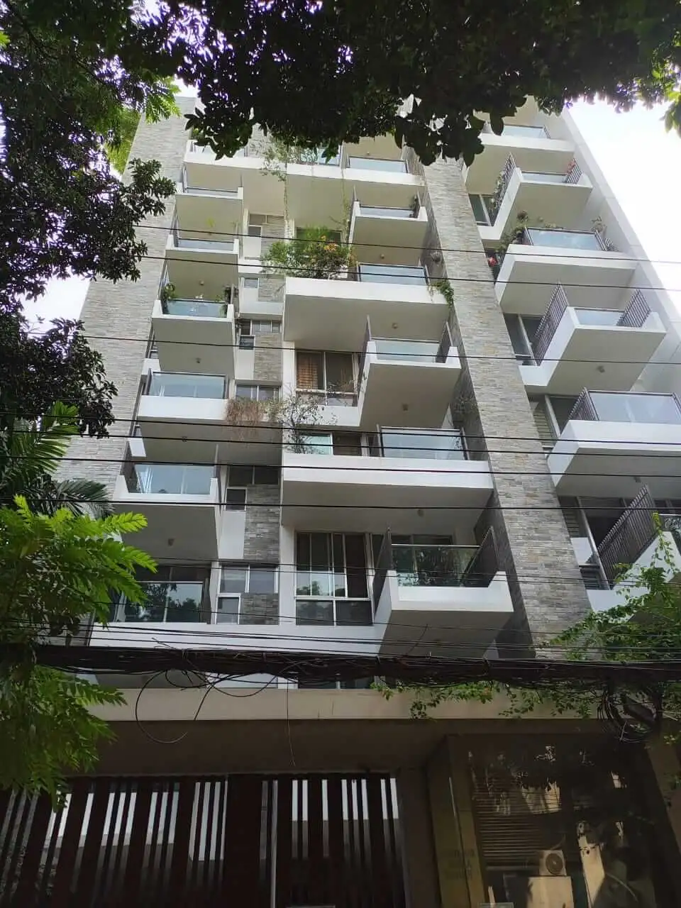 Villa on Hollywood Boulevard