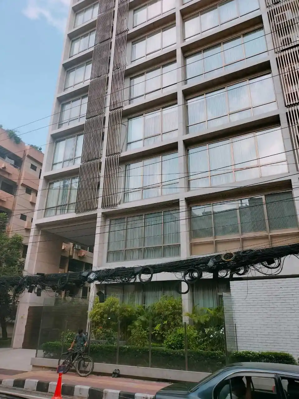 Villa on Hollywood Boulevard