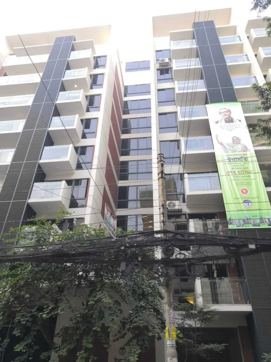 Villa on Hollywood Boulevard