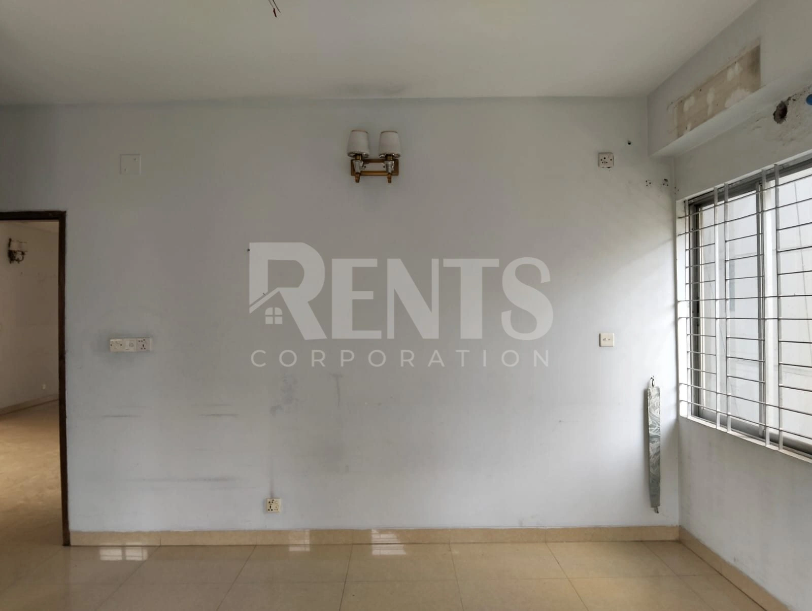 Villa on Hollywood Boulevard