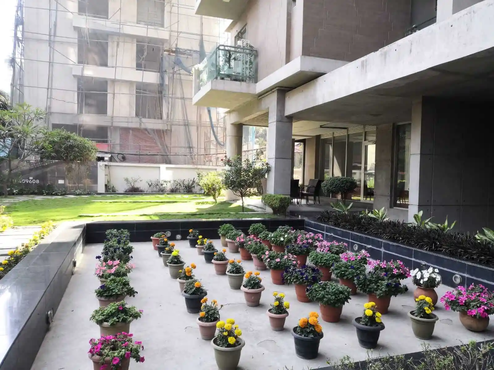 Villa on Hollywood Boulevard