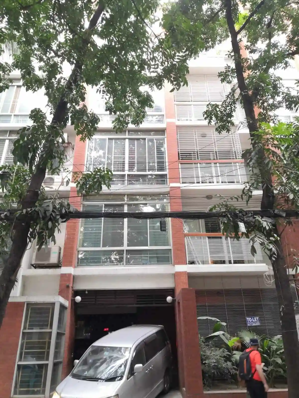 Villa on Hollywood Boulevard