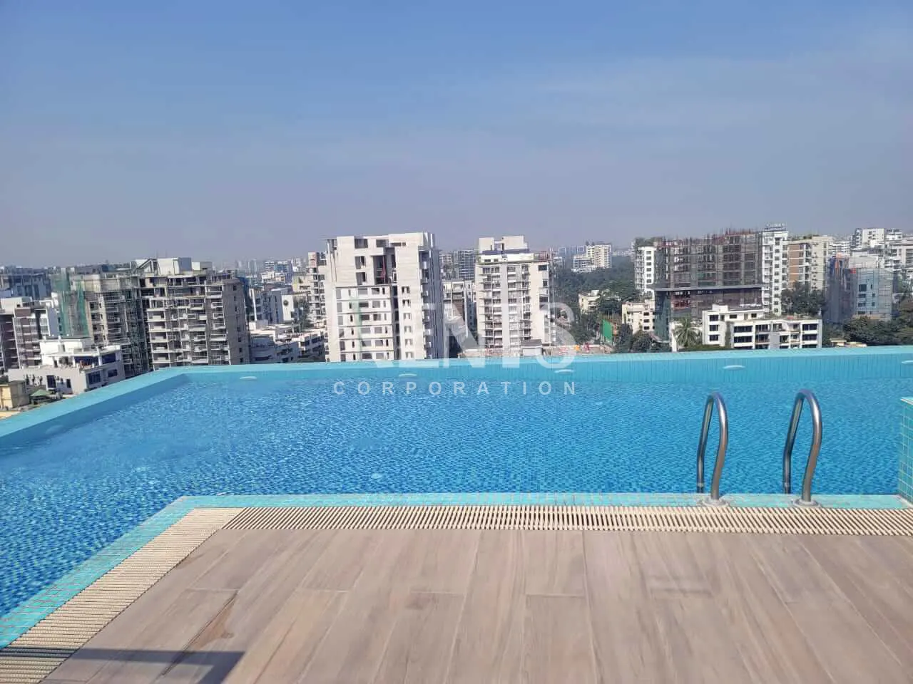 Villa on Hollywood Boulevard