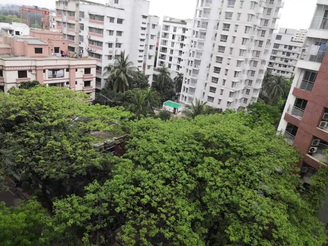 Villa on Hollywood Boulevard