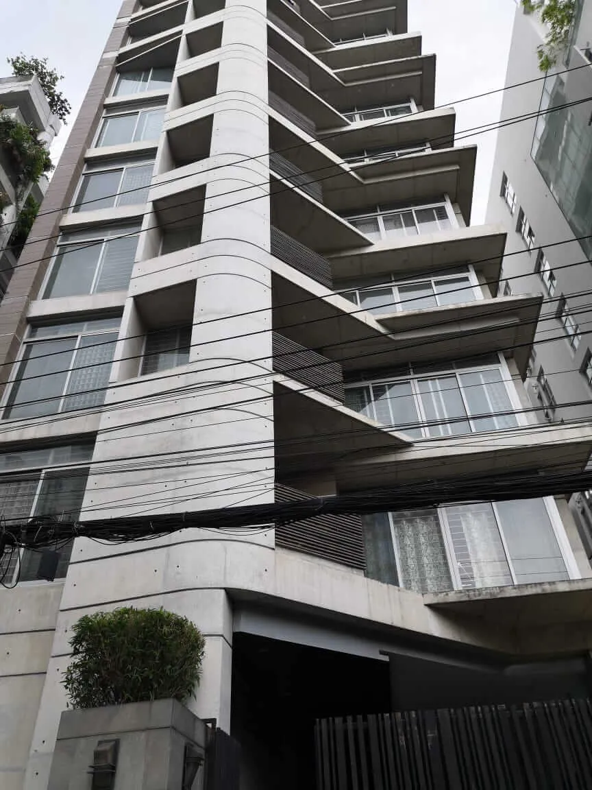 Villa on Hollywood Boulevard