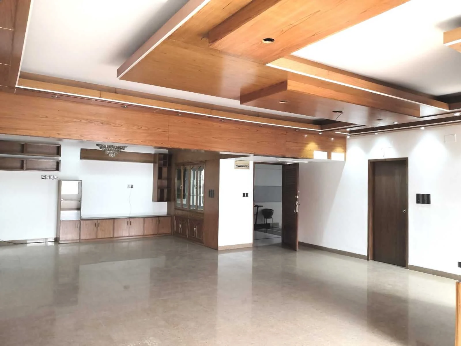 Villa on Hollywood Boulevard