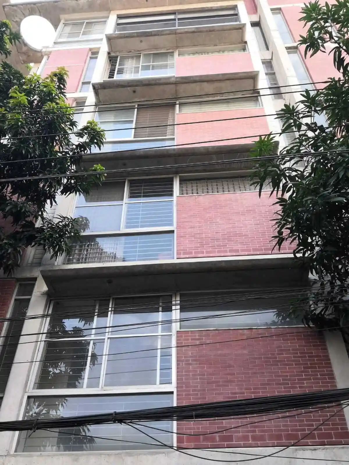 Villa on Hollywood Boulevard