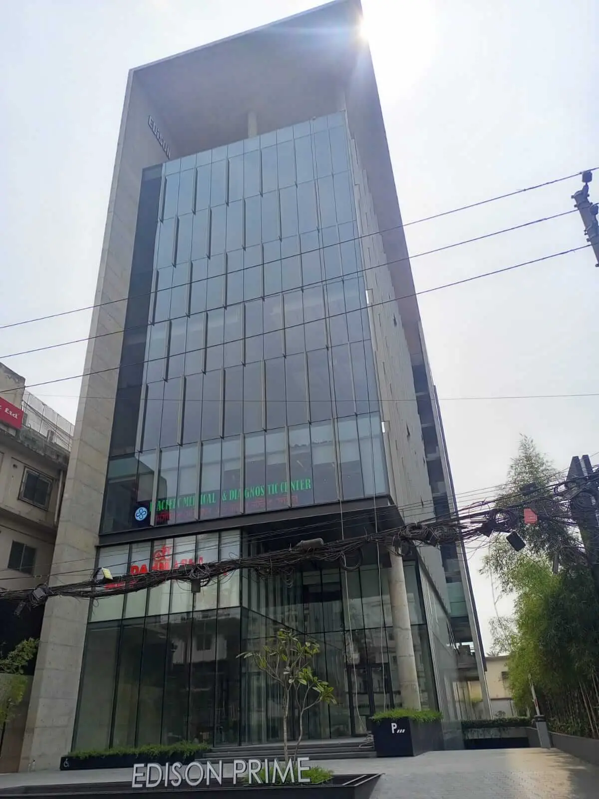 Villa on Hollywood Boulevard