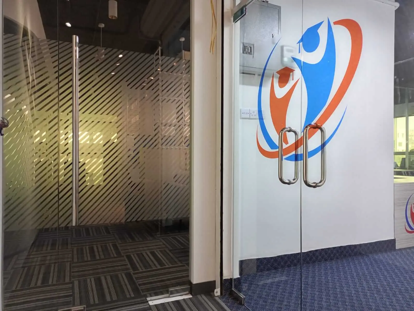 Villa on Hollywood Boulevard