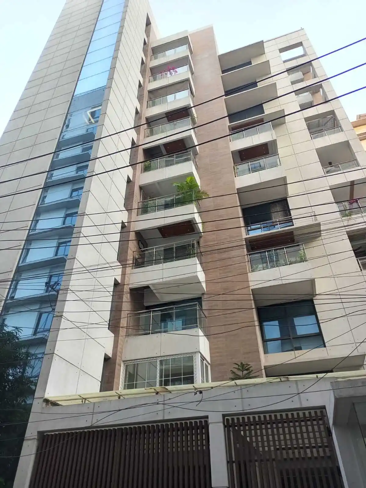 Villa on Hollywood Boulevard