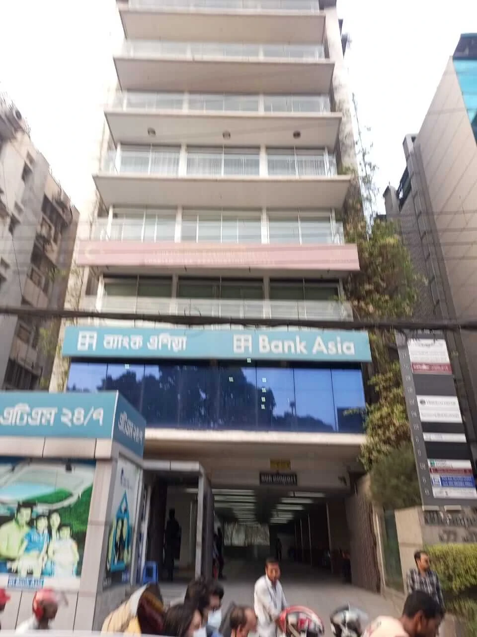 Villa on Hollywood Boulevard