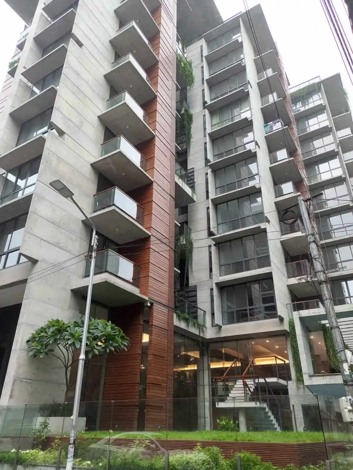 Villa on Hollywood Boulevard