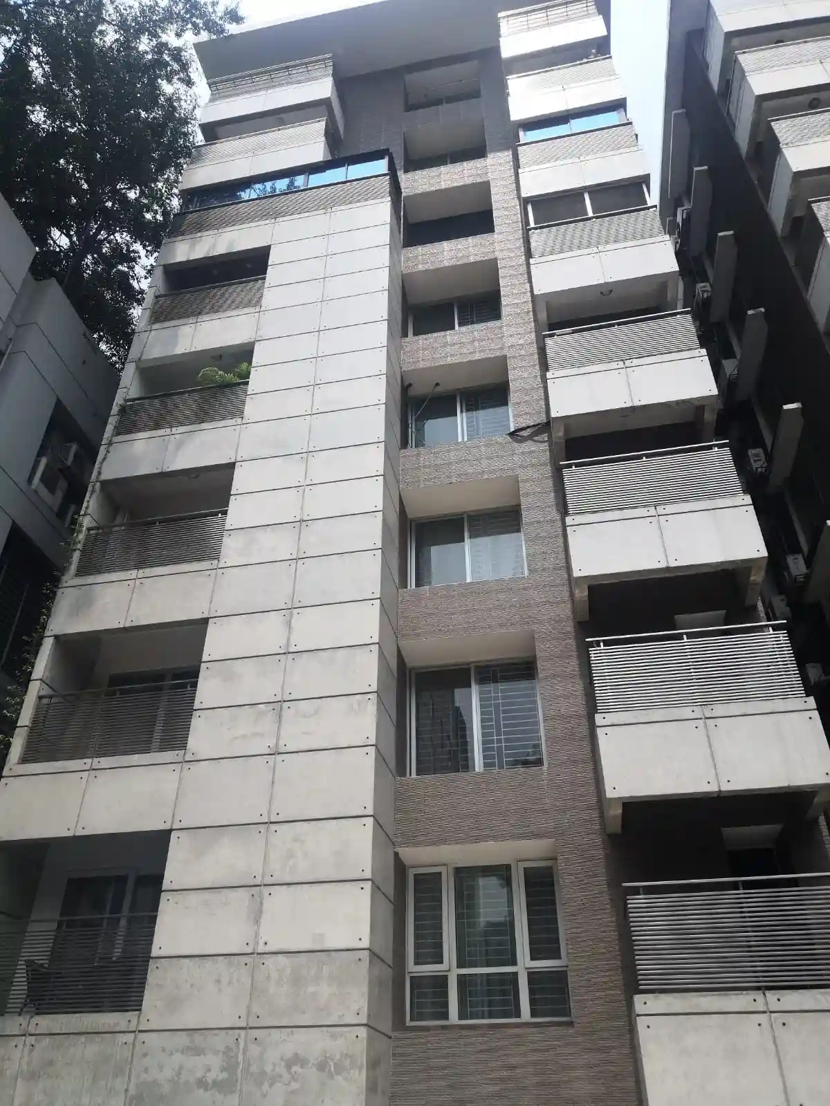 Villa on Hollywood Boulevard