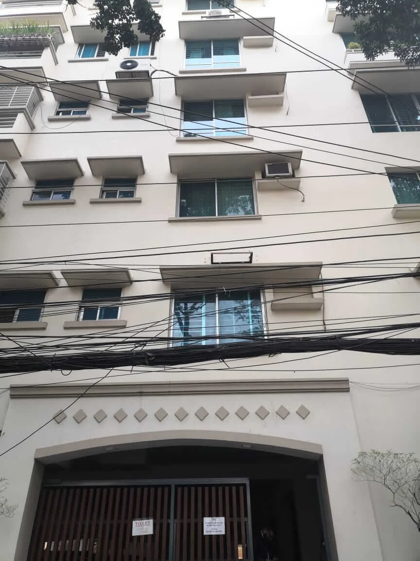 Villa on Hollywood Boulevard