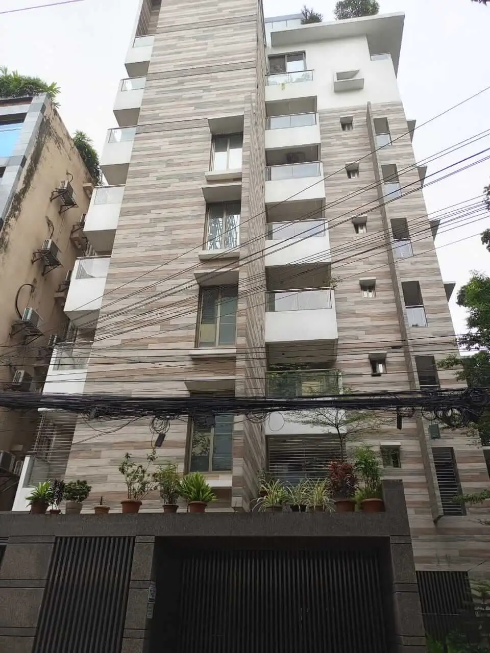 Villa on Hollywood Boulevard