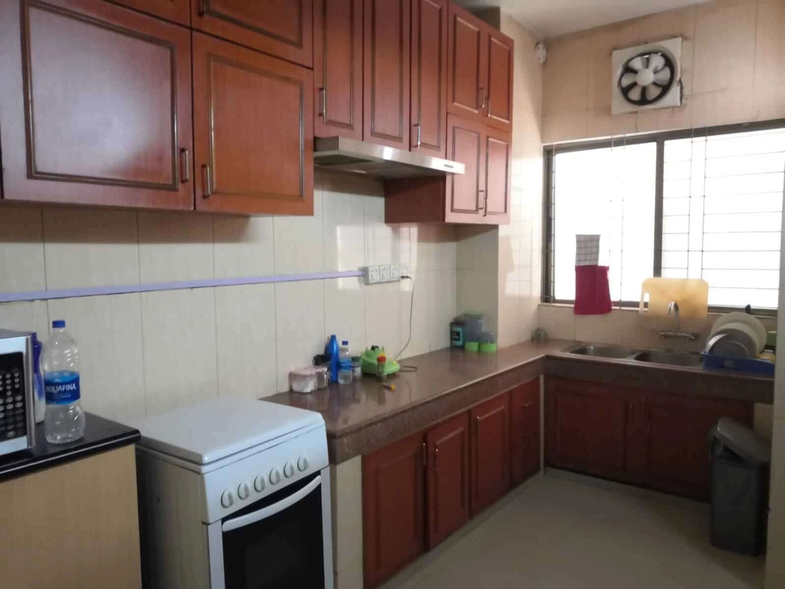 Villa on Hollywood Boulevard