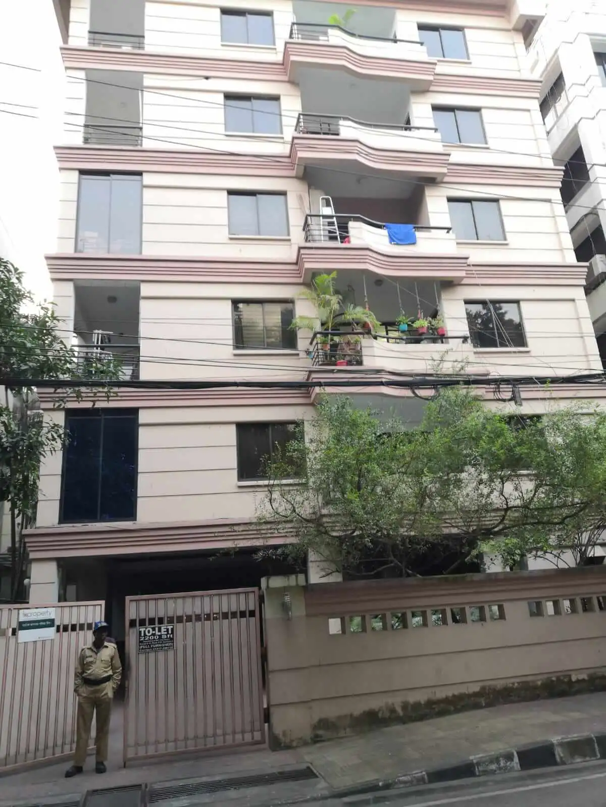 Villa on Hollywood Boulevard