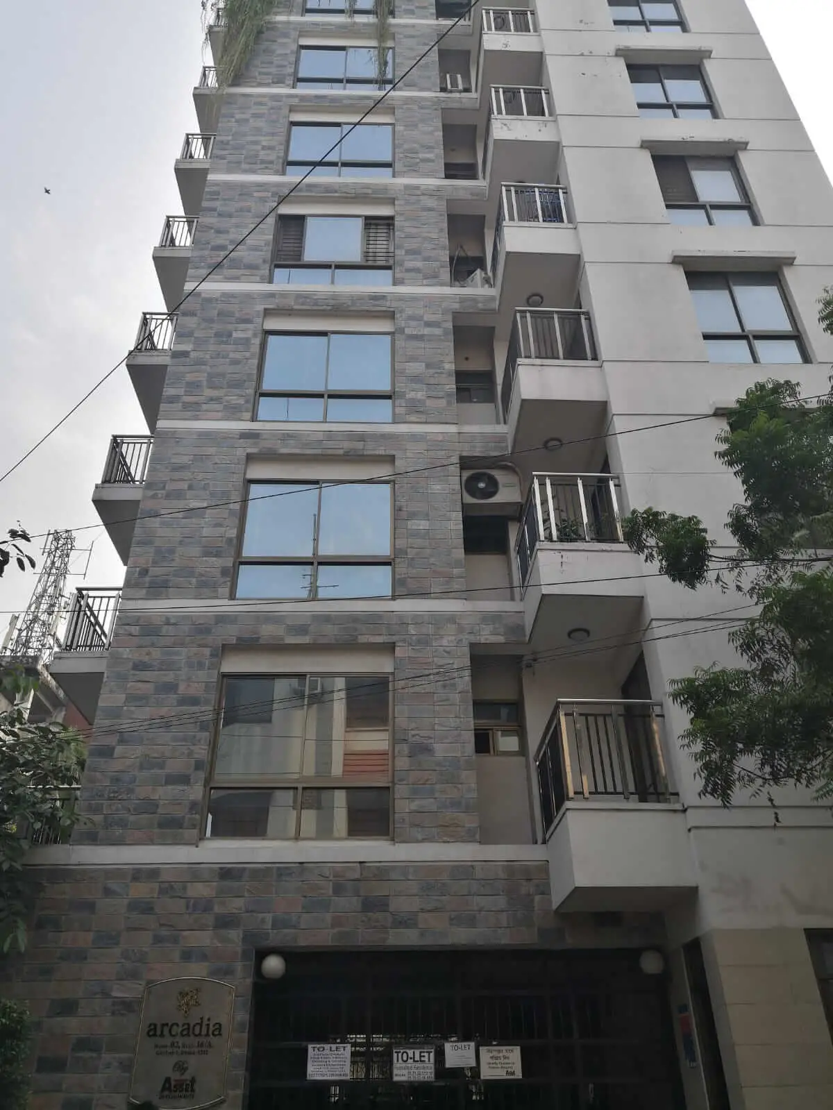 Villa on Hollywood Boulevard