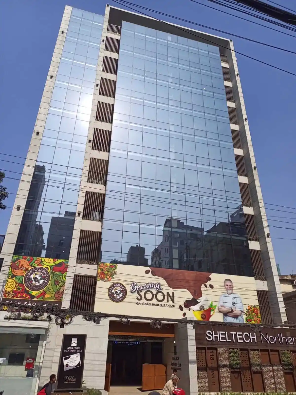 Villa on Hollywood Boulevard