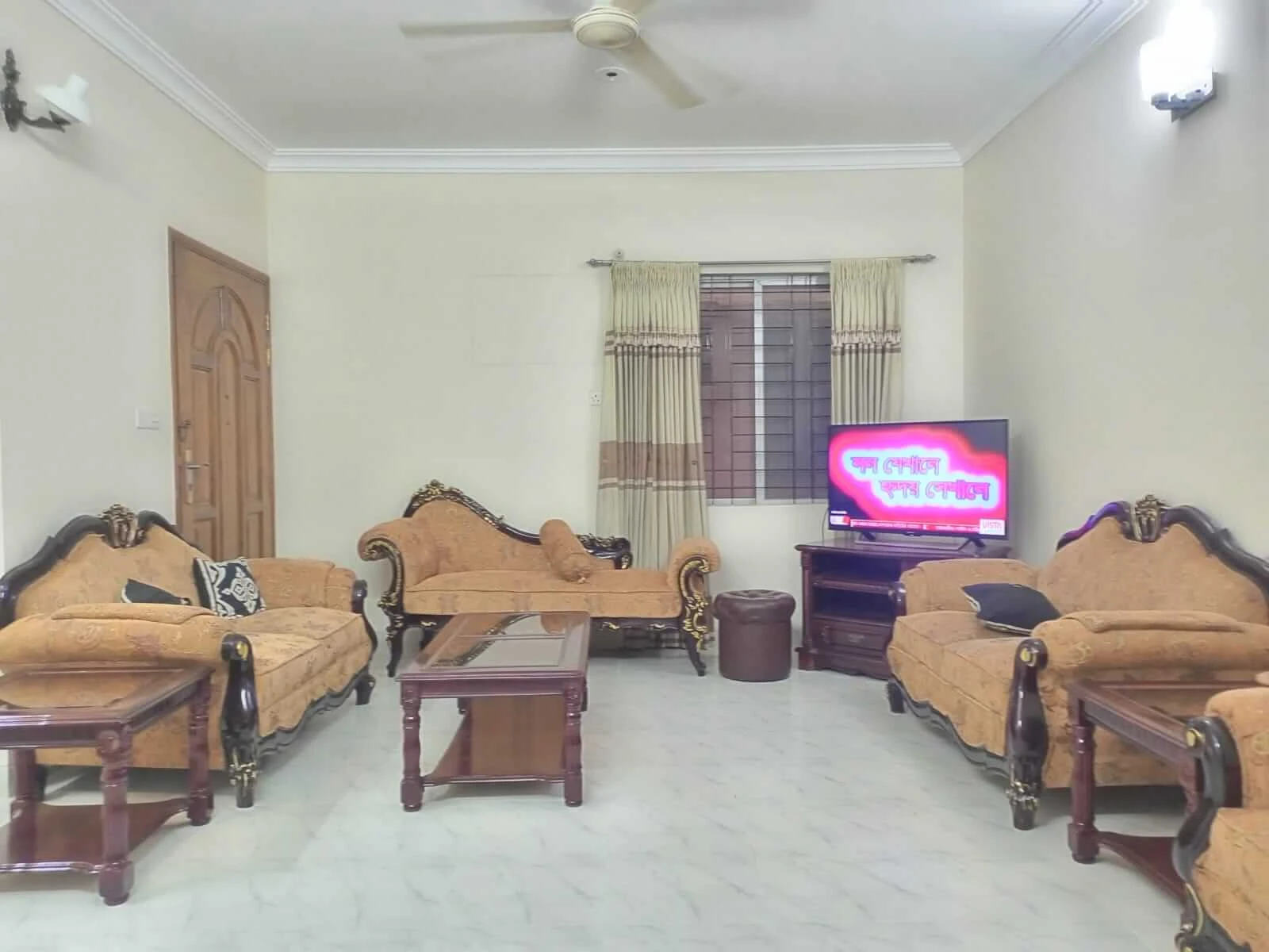 Villa on Hollywood Boulevard