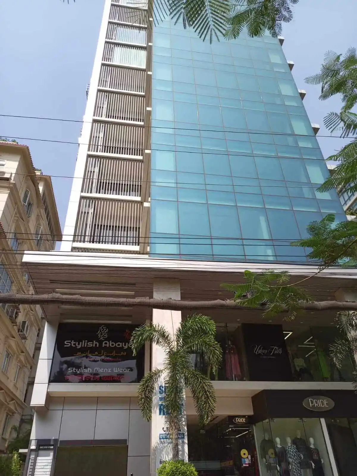 Villa on Hollywood Boulevard