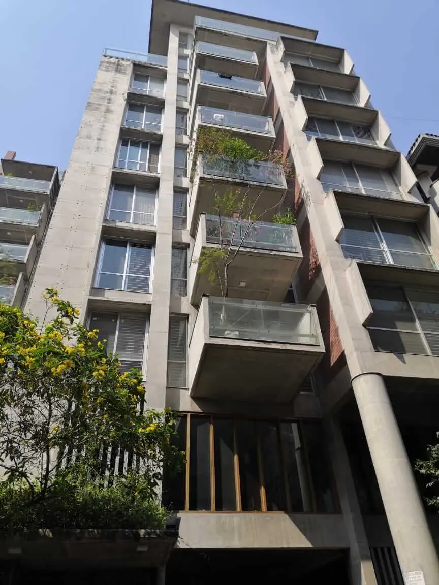 Villa on Hollywood Boulevard