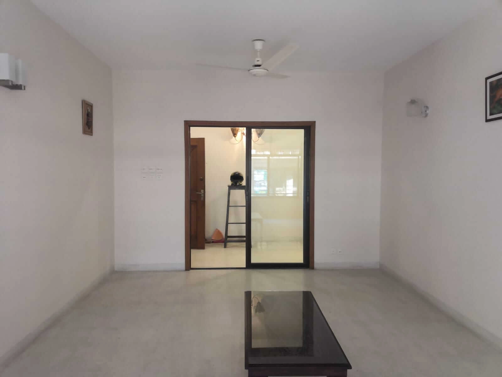 Villa on Hollywood Boulevard