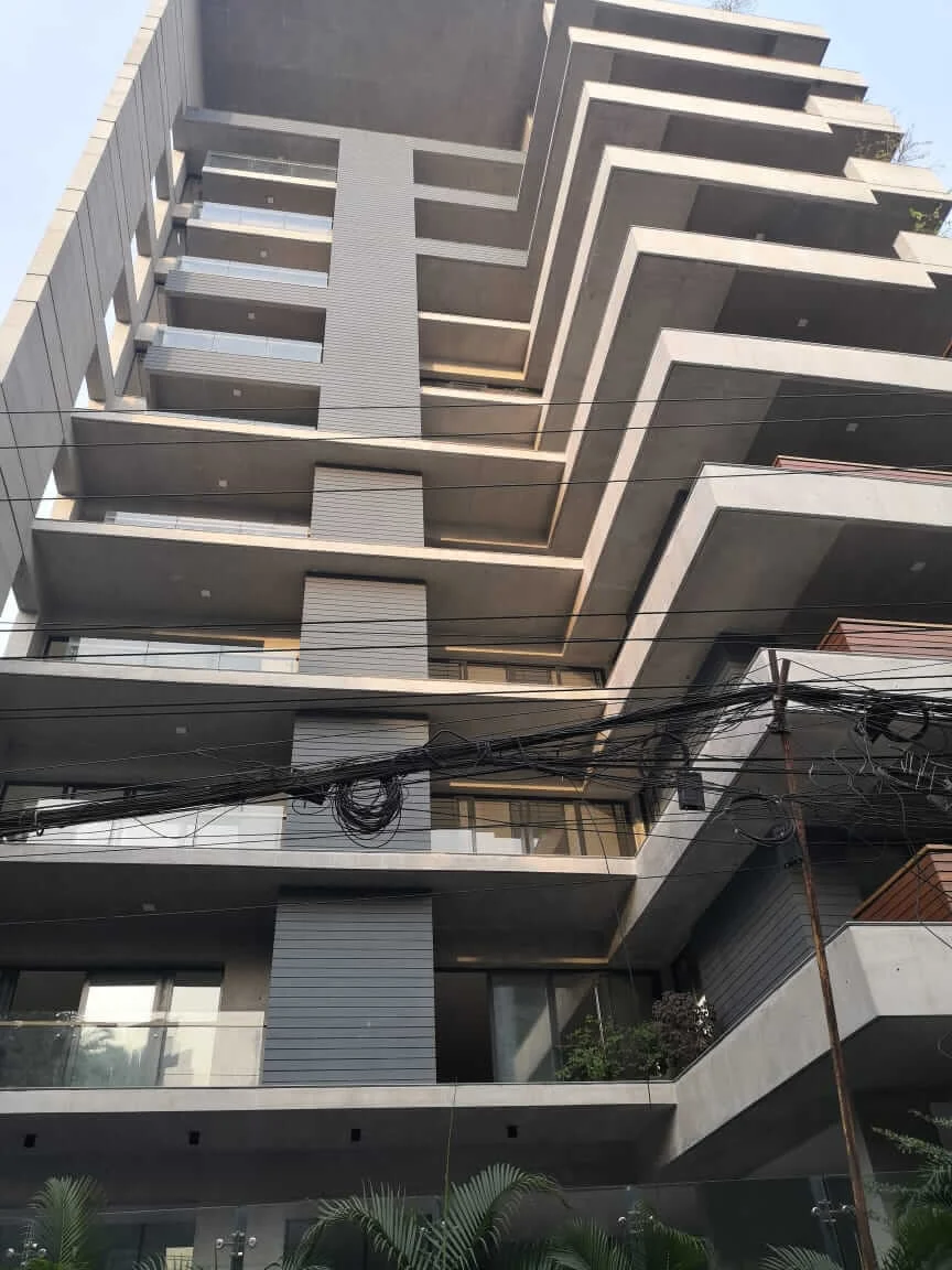 Villa on Hollywood Boulevard