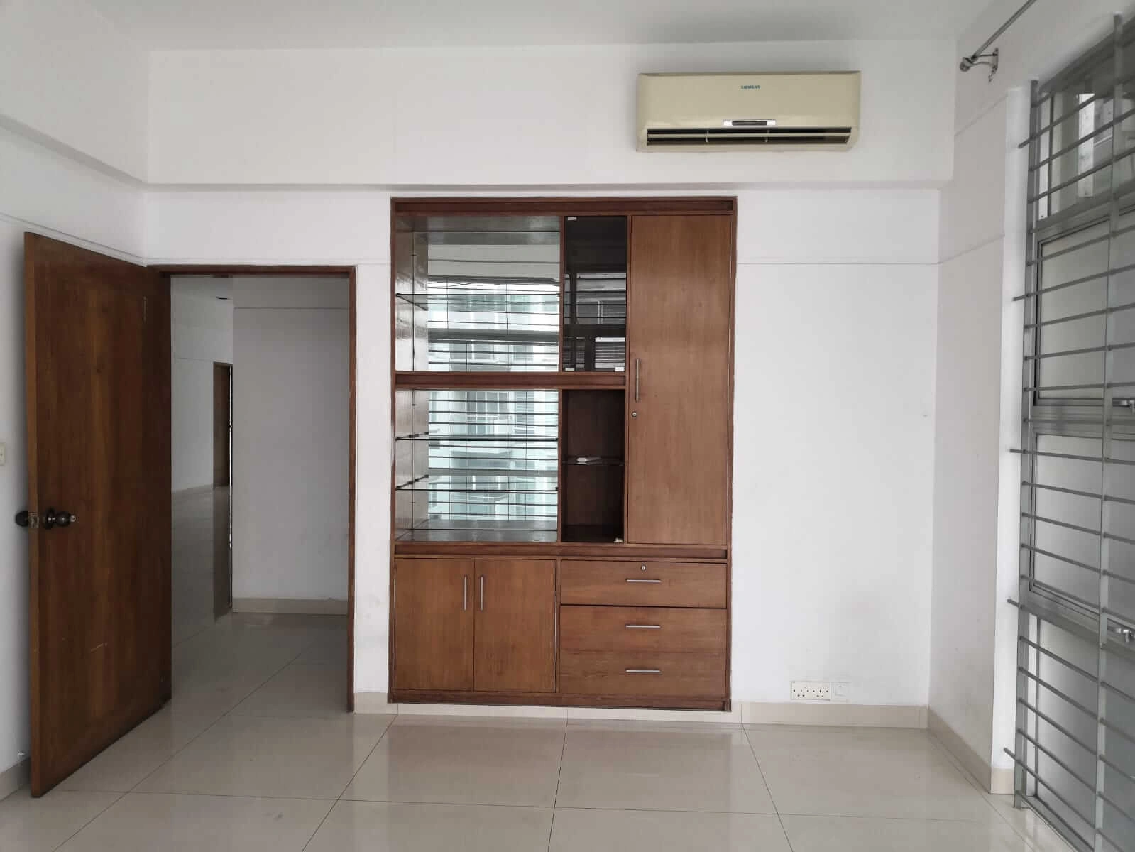 Villa on Hollywood Boulevard