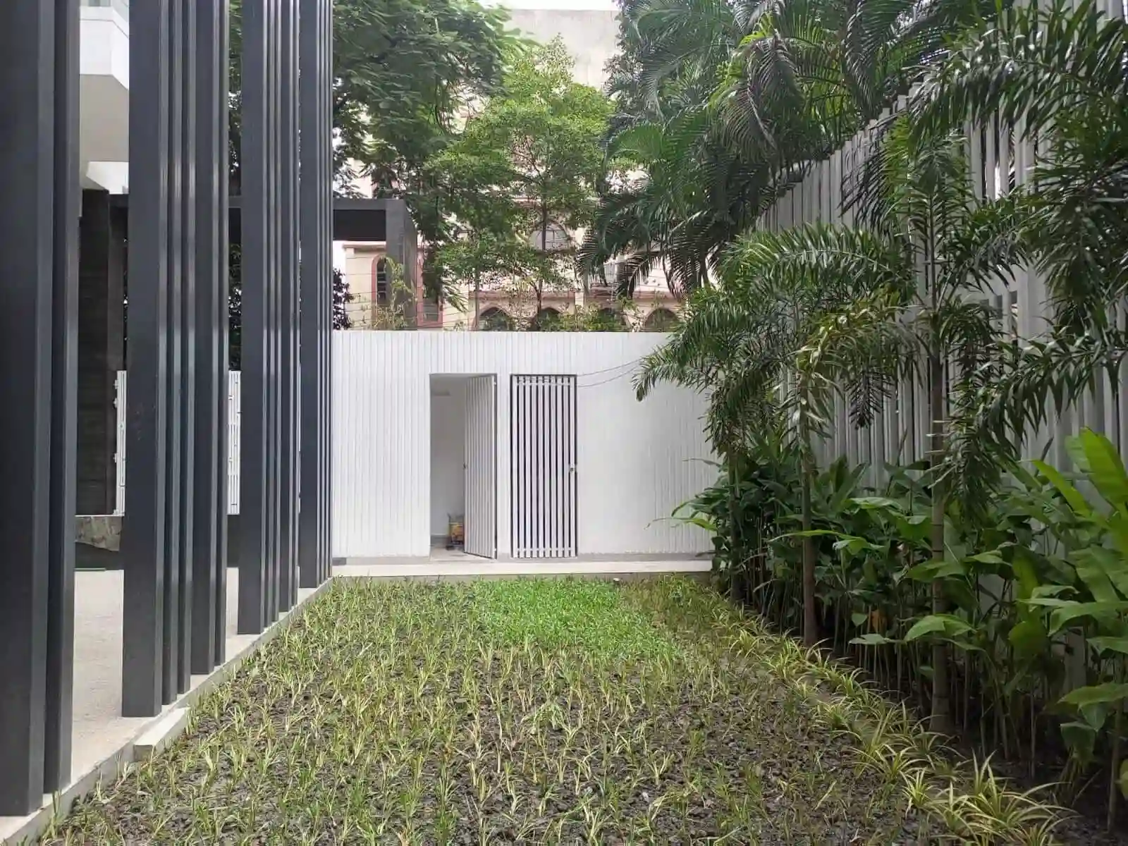 Villa on Hollywood Boulevard