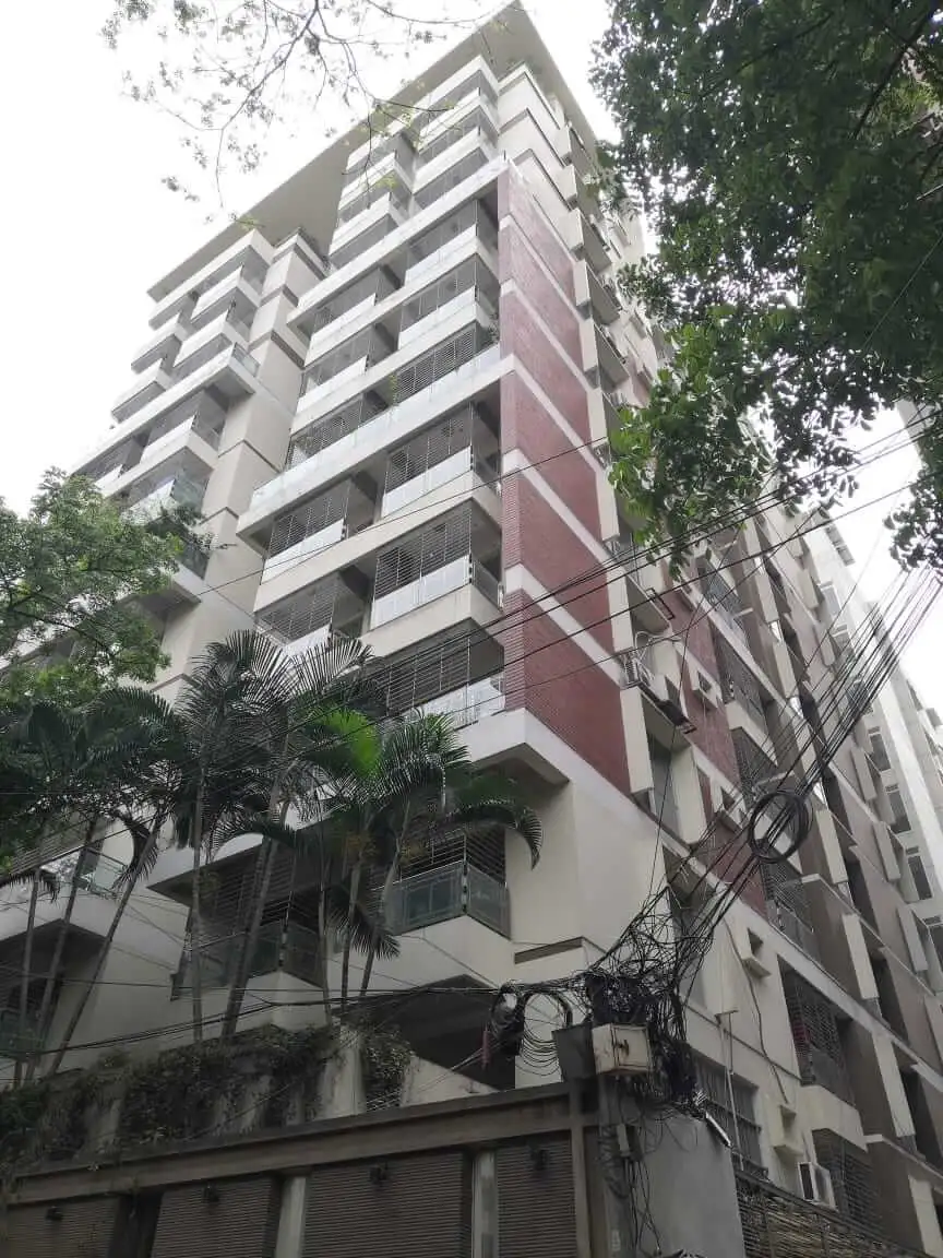 Villa on Hollywood Boulevard