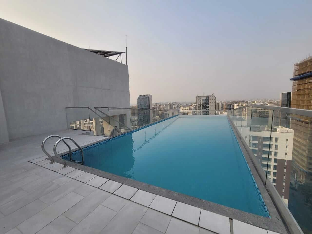 Villa on Hollywood Boulevard