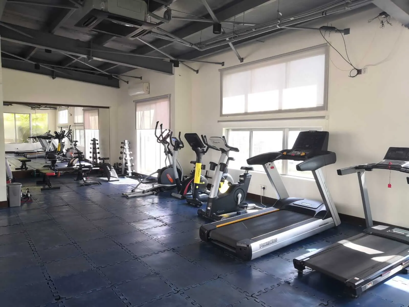 Villa on Hollywood Boulevard