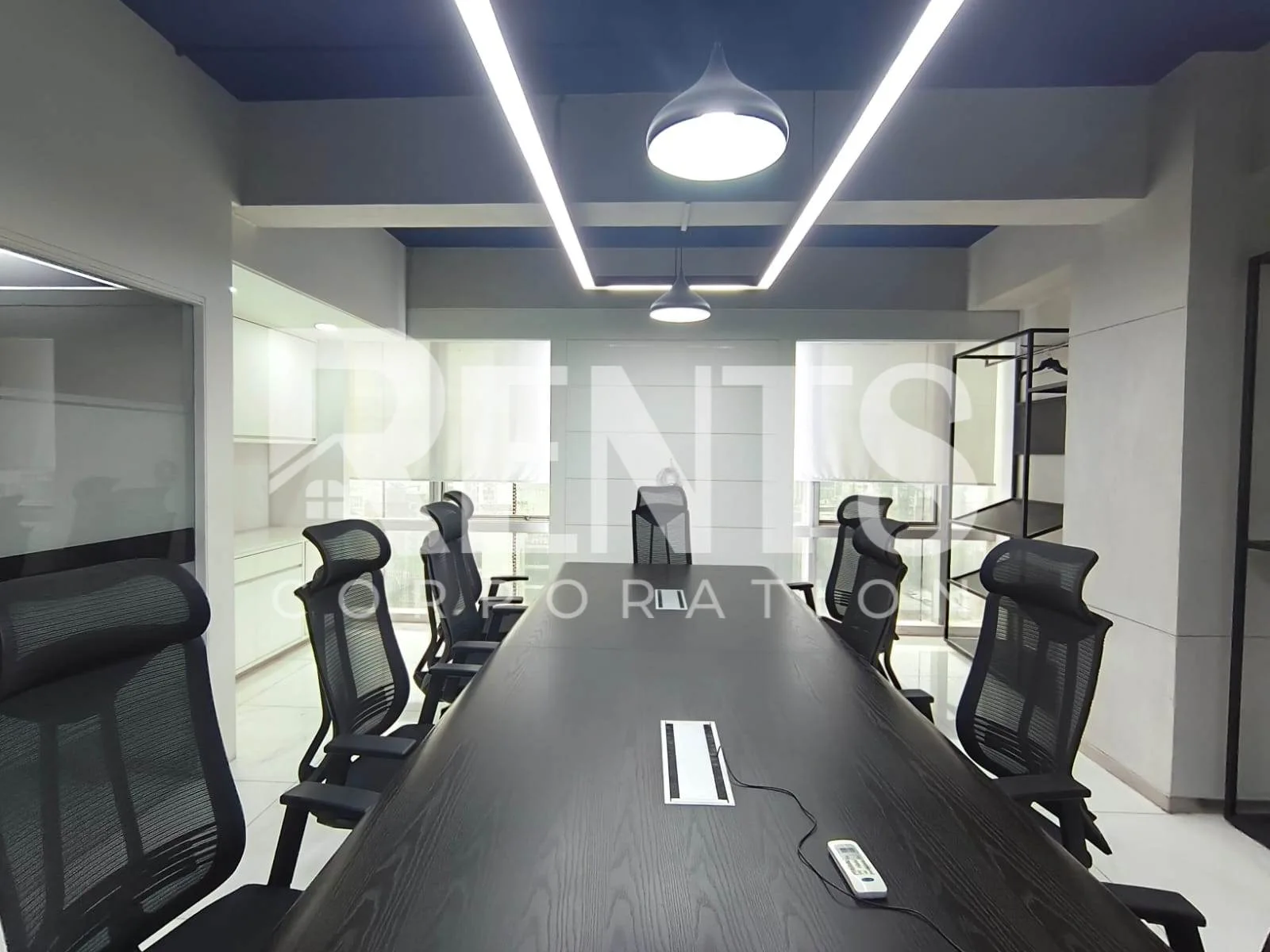 Villa on Hollywood Boulevard